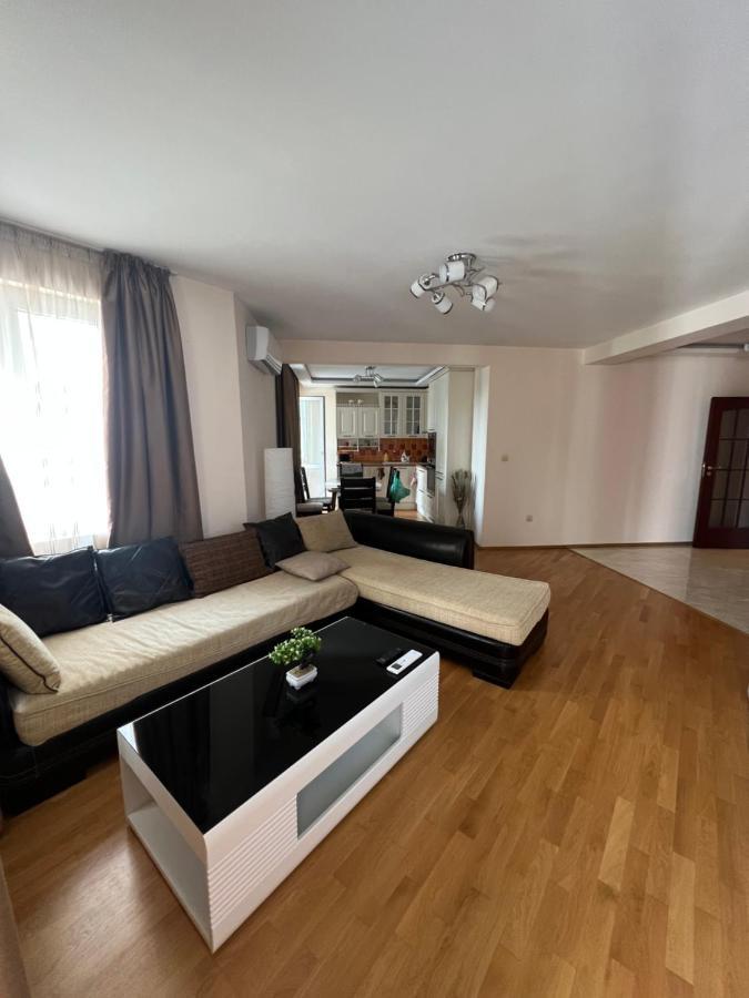 Chaika Sea Apartment Varna Exterior photo